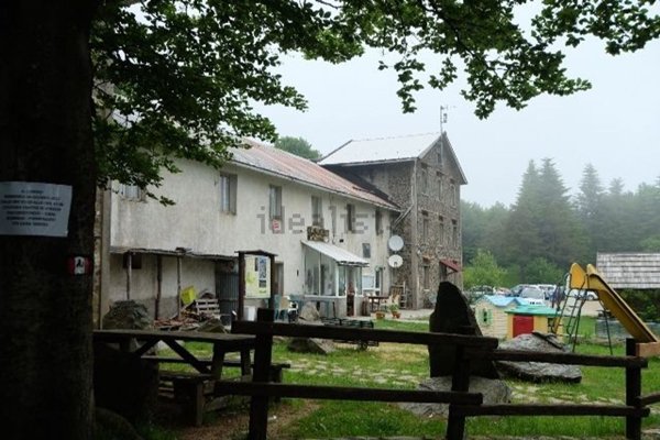 negozio in vendita a Sassello