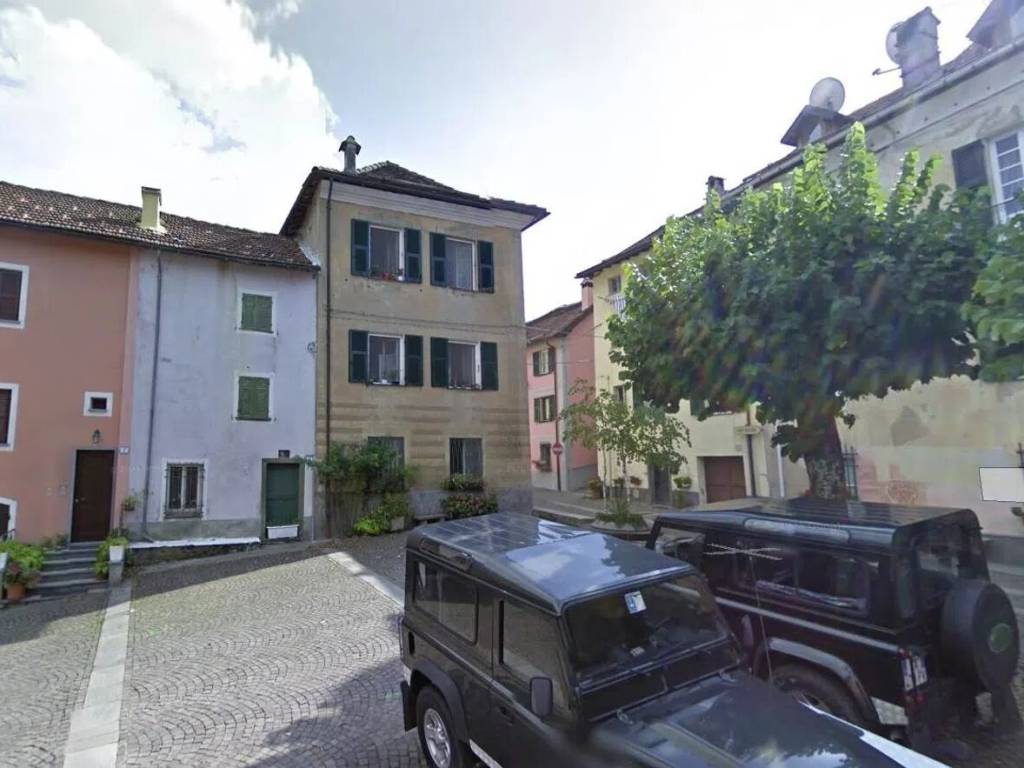 casa indipendente in vendita a Sassello