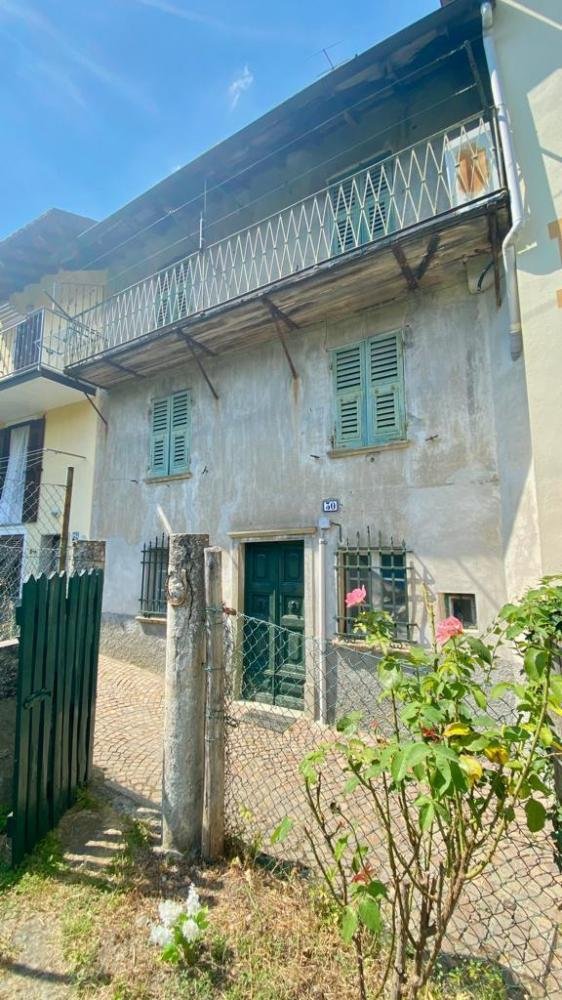 casa indipendente in vendita a Sassello