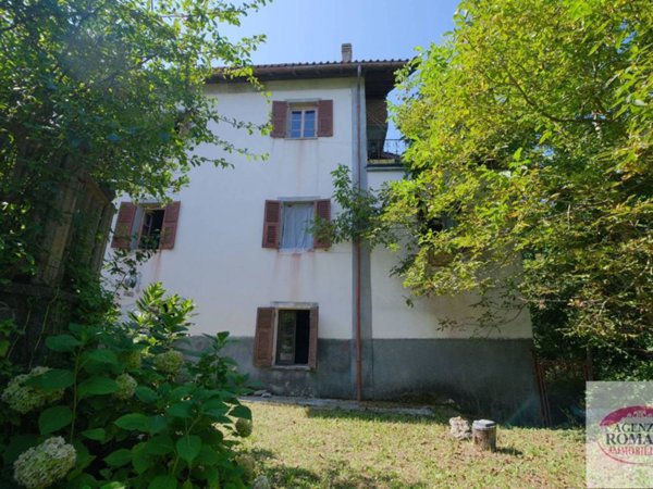 casa indipendente in vendita a Sassello in zona Palo
