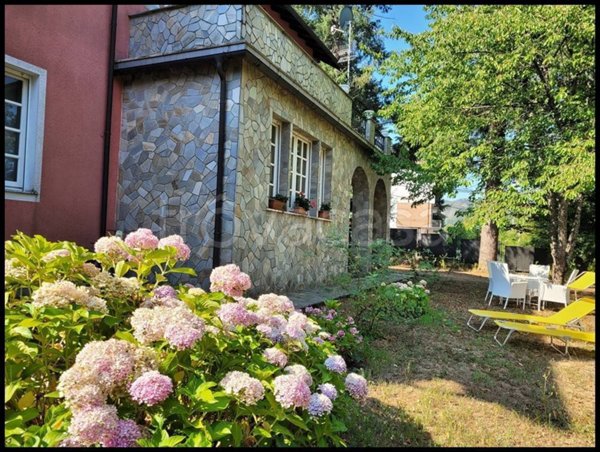 casa indipendente in vendita a Sassello