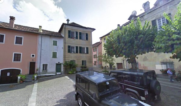 casa semindipendente in vendita a Sassello