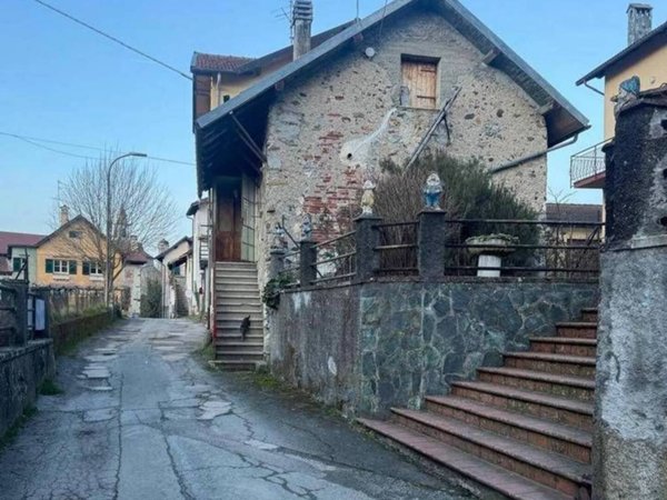 casa indipendente in vendita a Sassello