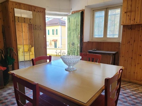 casa indipendente in vendita a Sassello