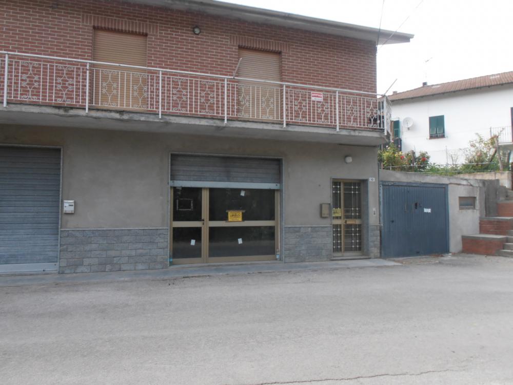 casa indipendente in vendita a Sassello