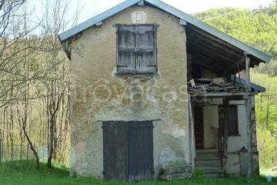casa indipendente in vendita a Sassello