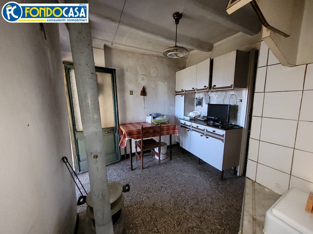 casa indipendente in vendita a Sassello