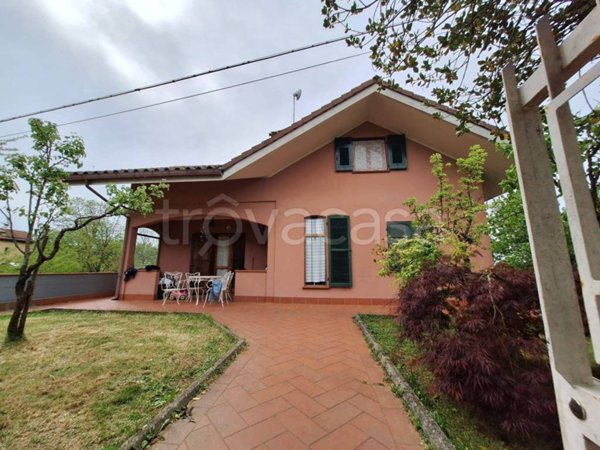 casa indipendente in vendita a Sassello
