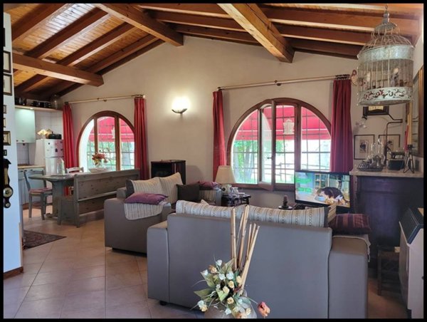 casa indipendente in vendita a Sassello in zona Maddalena