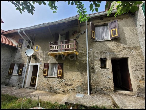 casa indipendente in vendita a Sassello in zona Piampaludo