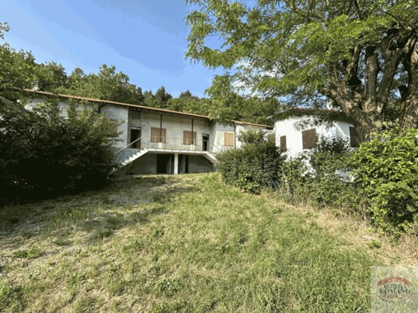 casa indipendente in vendita a Sassello