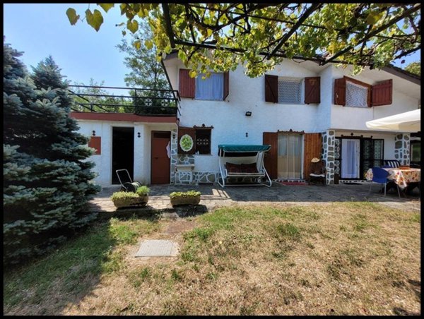 casa indipendente in vendita a Sassello