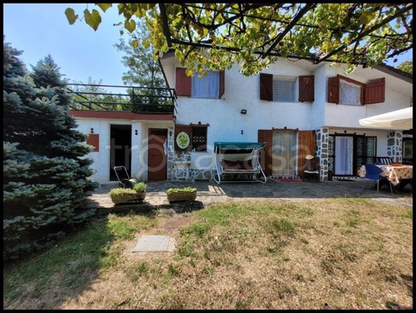 casa indipendente in vendita a Sassello