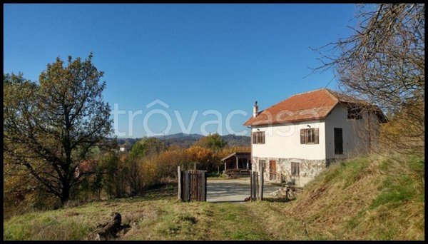 casa indipendente in vendita a Sassello