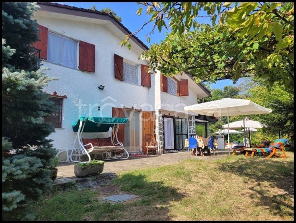 casa indipendente in vendita a Sassello