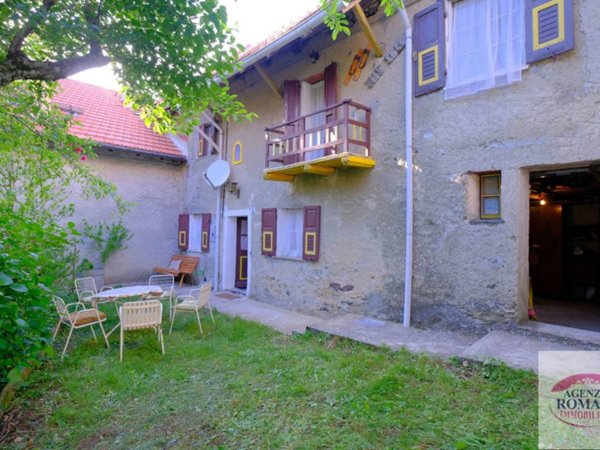 casa indipendente in vendita a Sassello in zona Piampaludo