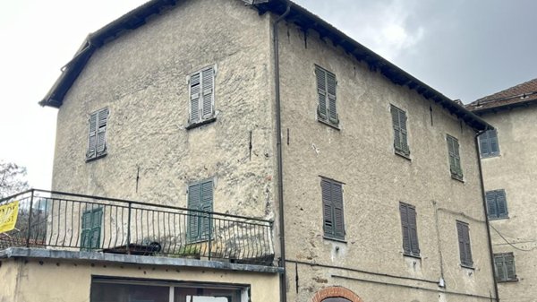 negozio in vendita a Sassello