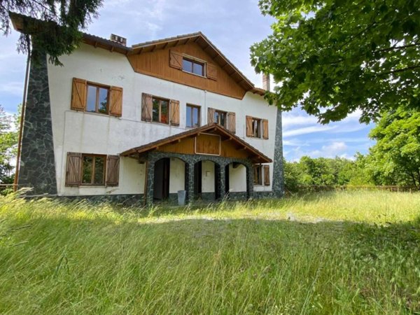 casa indipendente in vendita a Sassello