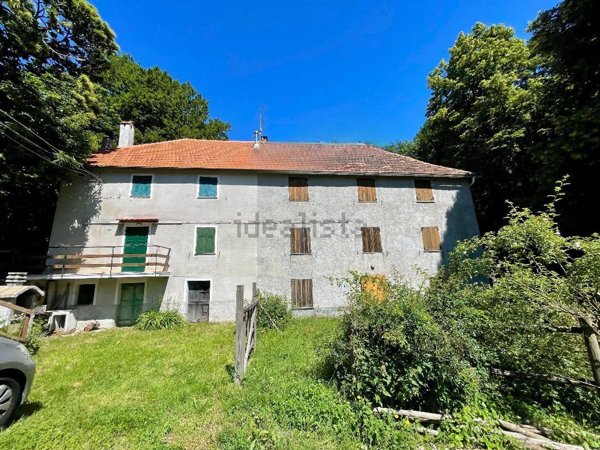 casa indipendente in vendita a Sassello in zona Piampaludo