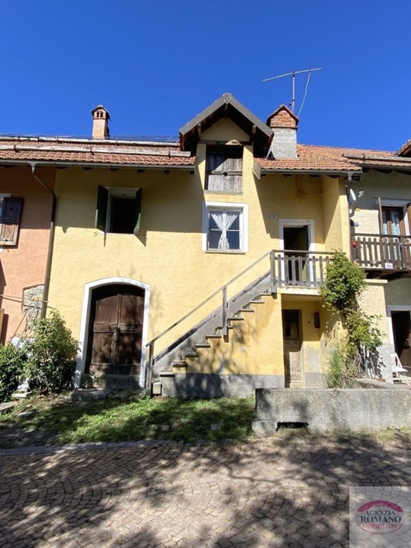 casa indipendente in vendita a Sassello