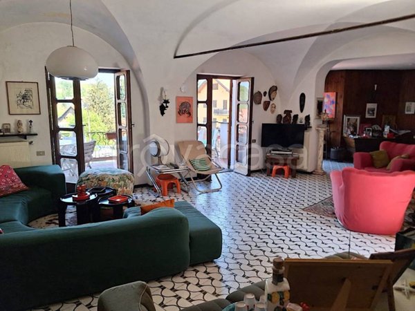 casa indipendente in vendita a Sassello