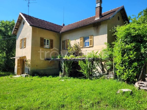 casa indipendente in vendita a Sassello