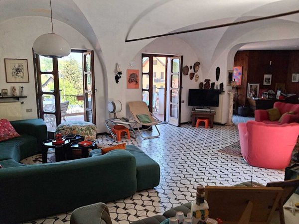 casa indipendente in vendita a Sassello