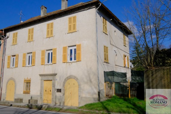 casa indipendente in vendita a Sassello
