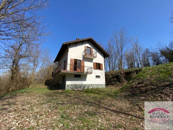 casa indipendente in vendita a Sassello