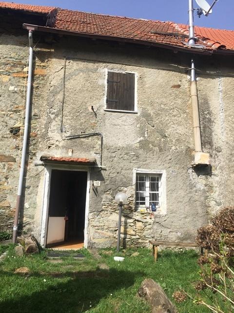 appartamento in vendita a Sassello in zona Piampaludo