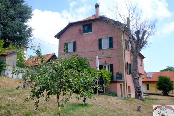 casa indipendente in vendita a Sassello in zona Palo
