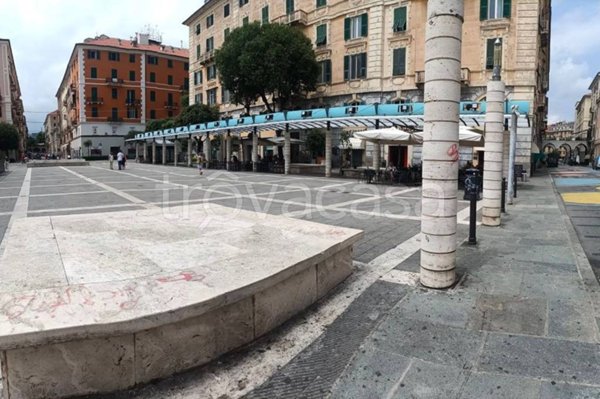 appartamento in vendita a Savona in zona Centro Storico