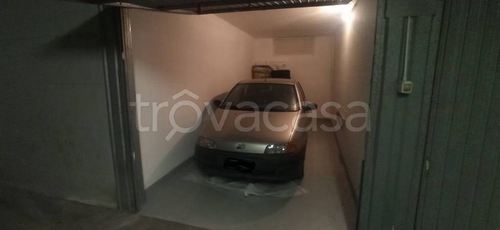 locale di sgombero in vendita a Savona
