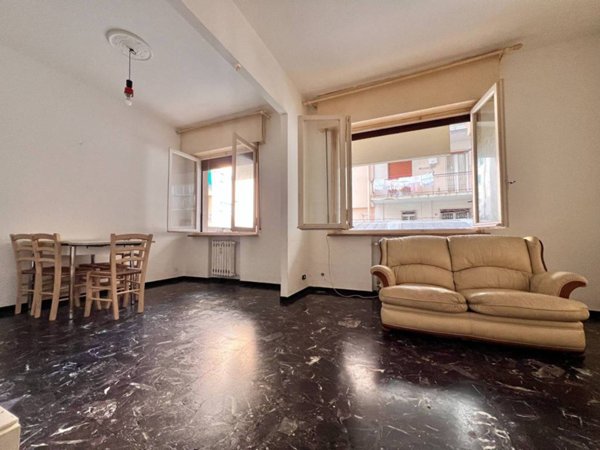 appartamento in vendita a Savona in zona Centro Storico