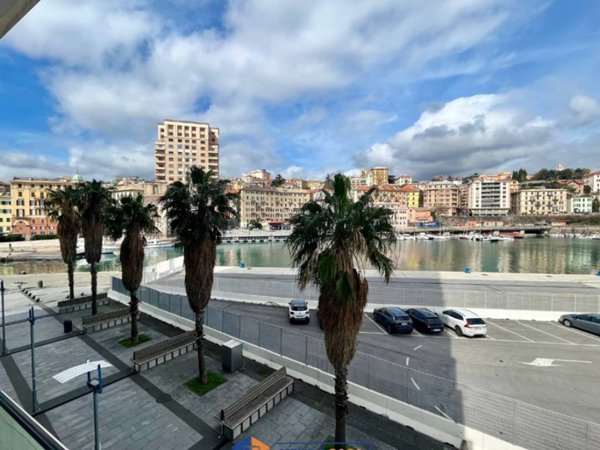 appartamento in vendita a Savona in zona Centro Storico