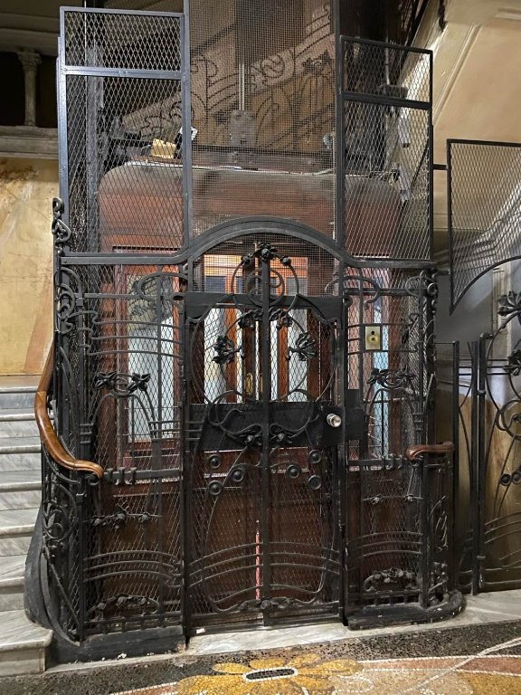 appartamento in vendita a Savona in zona Centro Storico