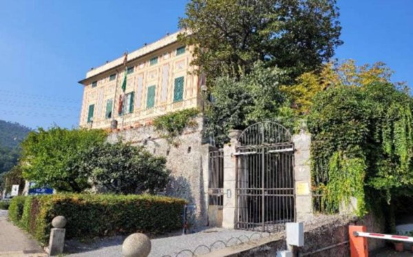 appartamento in vendita a Savona in zona Centro Storico