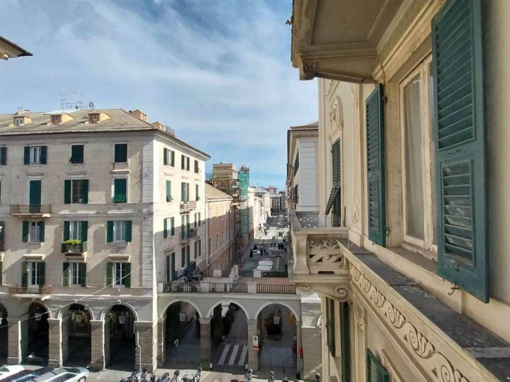 appartamento in vendita a Savona in zona Centro Storico