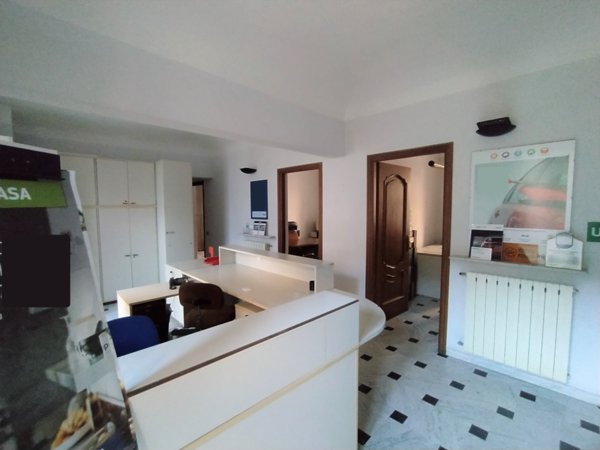 appartamento in vendita a Savona in zona Centro Storico