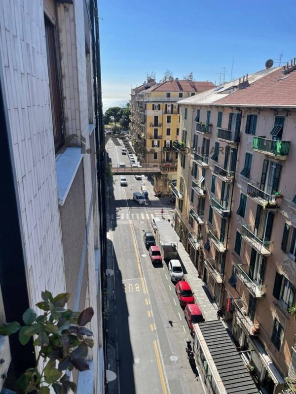 appartamento in vendita a Savona in zona Centro Storico