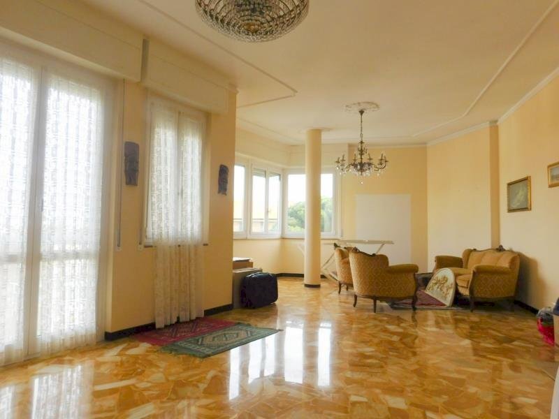 appartamento in vendita a Savona