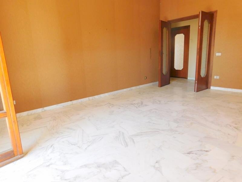 appartamento in vendita a Savona in zona Centro Storico
