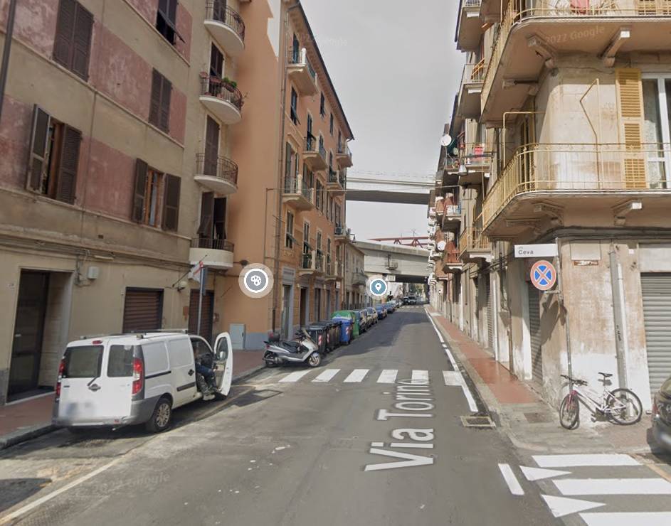 casa indipendente in vendita a Savona