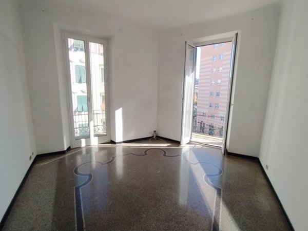 appartamento in vendita a Savona in zona Centro Storico