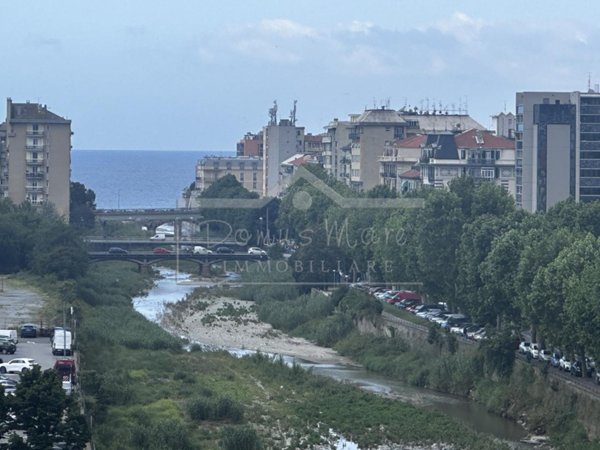 appartamento in vendita a Savona