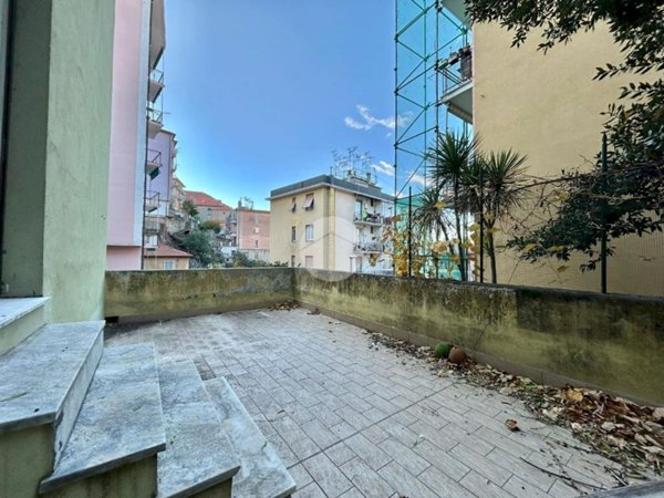 appartamento in vendita a Savona