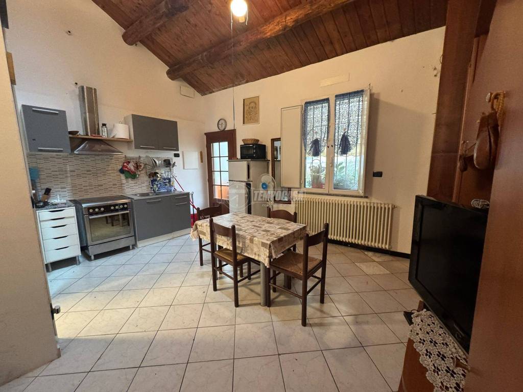 appartamento in vendita a Savona in zona Centro Storico