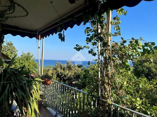appartamento in vendita a Savona