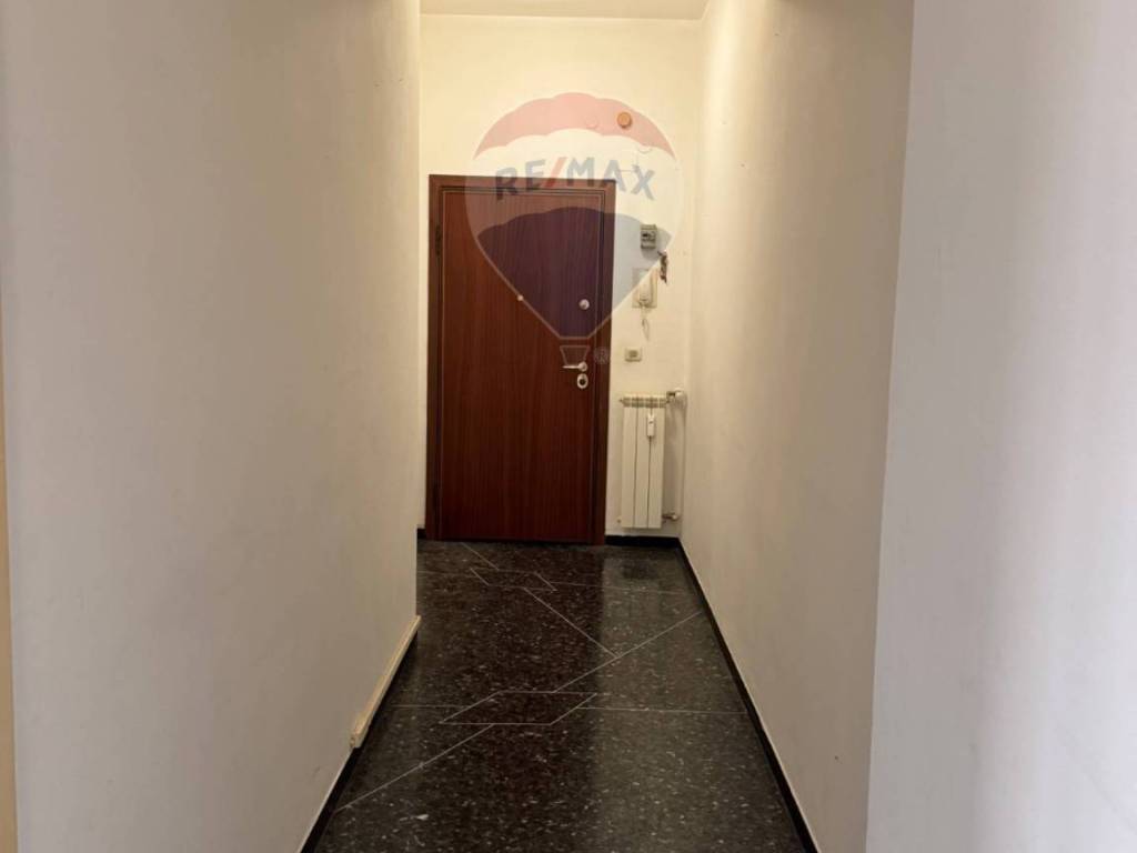 appartamento in vendita a Savona in zona Santuario