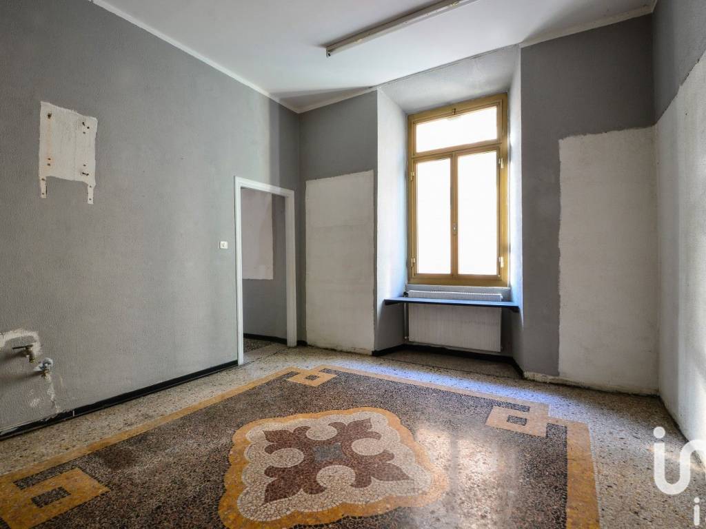 appartamento in vendita a Savona in zona Centro Storico